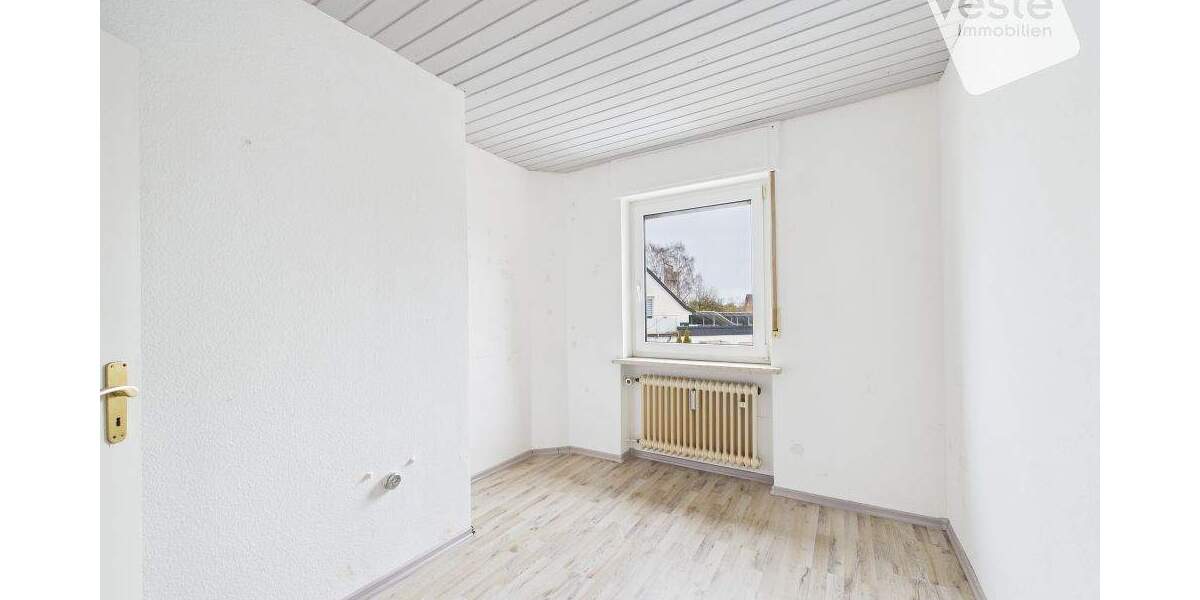 Etagenwohnung Ebersdorf b.Coburg Ebersdorf - 4 Zimmer, 125 m&sup2;, 720&euro; | Angebot:24821105