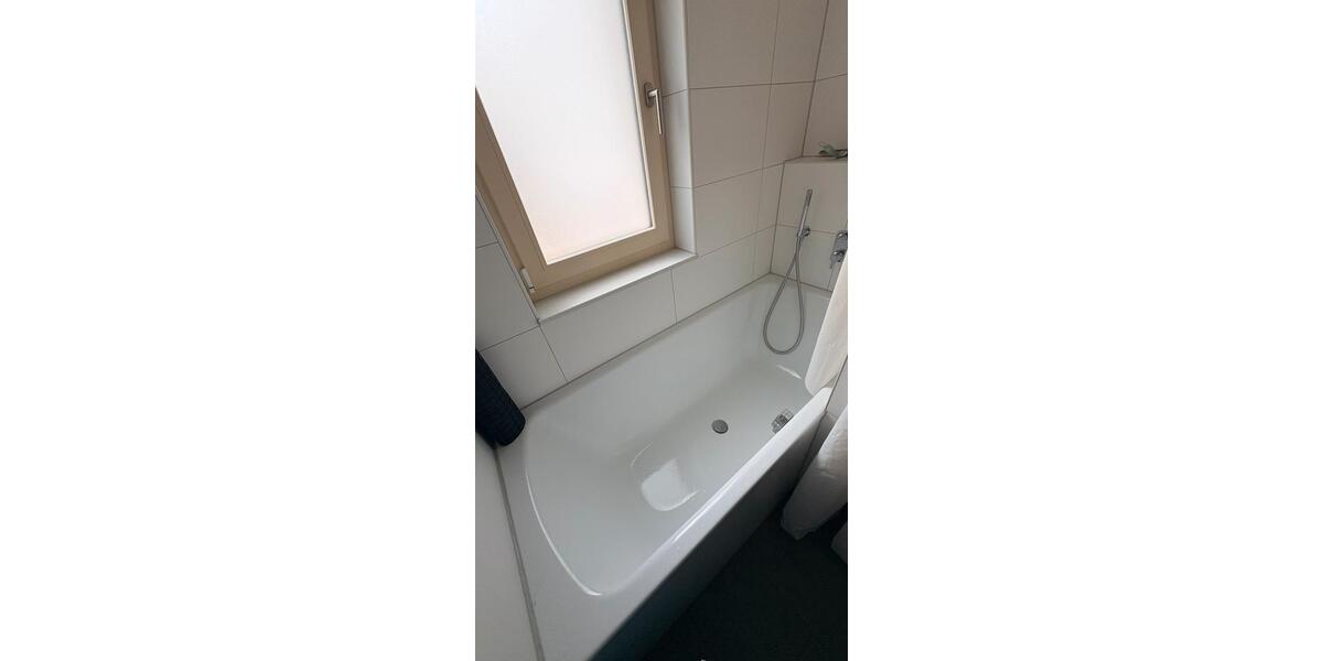 Etagenwohnung Stuttgart Stuttgart-Mitte - 1 Zimmer, 20 m&sup2;, 665&euro; | Angebot:26645505