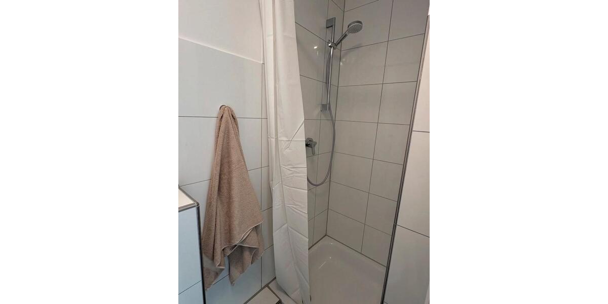 Erdgeschoßwohnung Bremen - 2 Zimmer, 40 m&sup2;, 1.000&euro; | Angebot:24598992