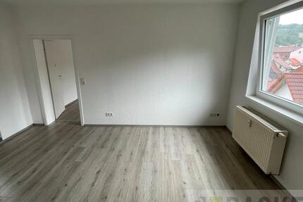 Helle, geräumige 2-Zimmer-Wohnung im Herzen von Ruhla -Dachgeschoss- 2 zimmer