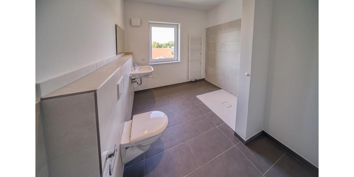 Dachgeschoßwohnung Agathenburg - 5 Zimmer, 122 m&sup2;, 1.595&euro; | Angebot:26379902