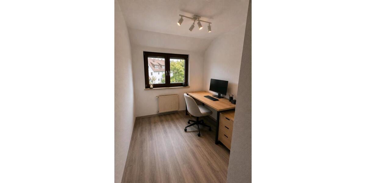Maisonettenwohnung Hüttlingen - 5.5 Zimmer, 105 m&sup2;, 1.090&euro; | Angebot:26488474
