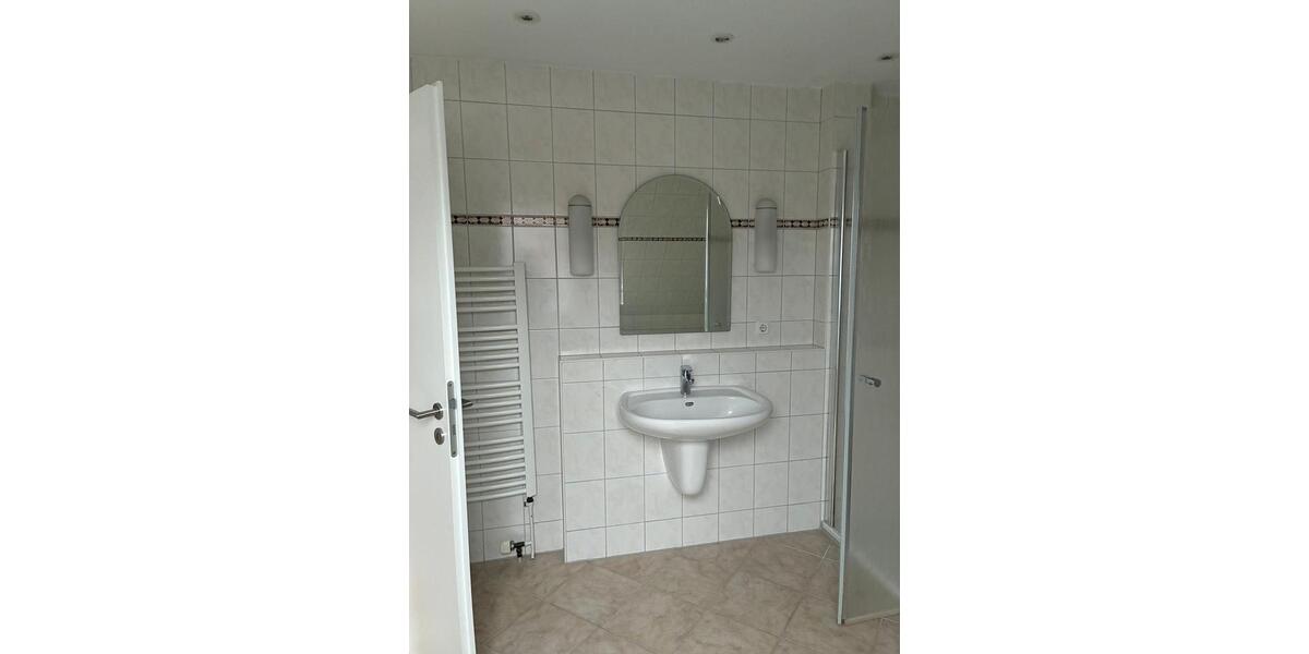 Wohnen auf Zeit Handewitt - 5 Zimmer, 16 m&sup2;, 500&euro; | Angebot:24660982