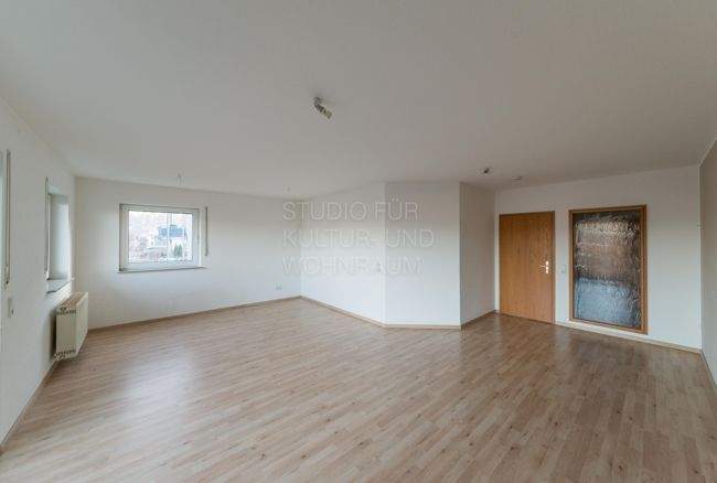 Etagenwohnung Freital Potschappel - 3 Zimmer, 92 m&sup2;, 881&euro; | Angebot:25862217