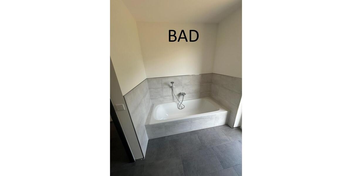 Dachgeschoßwohnung Ruderting - 3.5 Zimmer, 899&euro; | Angebot:22358761