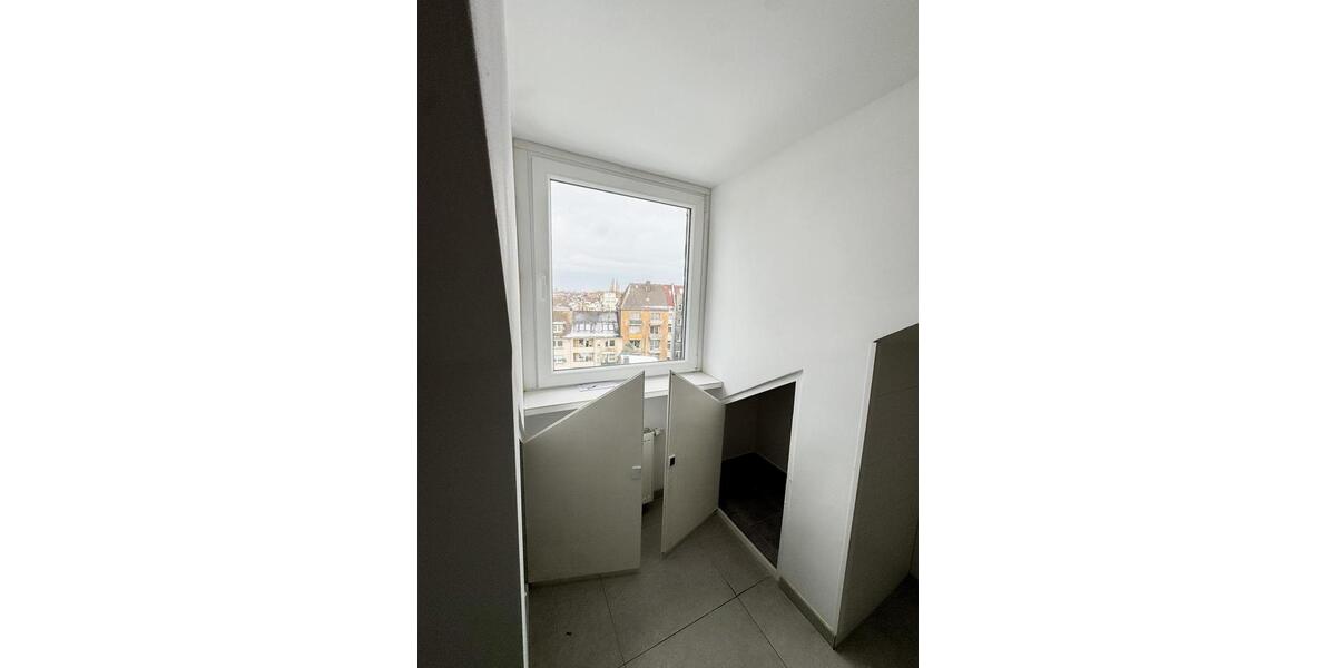 Dachgeschoßwohnung Essen Stadtkern - 2 Zimmer, 60 m&sup2;, 620&euro; | Angebot:24429805