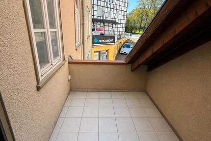 Wohnung Eschwege - 2 Zimmer, 98 m&sup2;, 690&euro; | Angebot:26287339