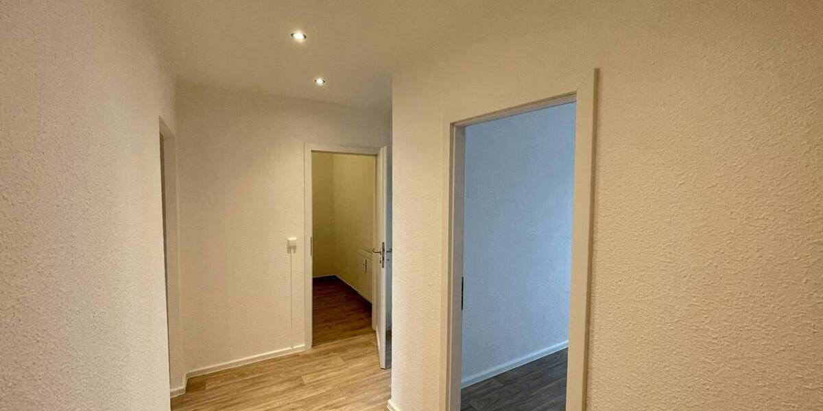 Etagenwohnung Chemnitz Helbersdorf - 5 Zimmer, 128 m&sup2;, 722&euro; | Angebot:26753525
