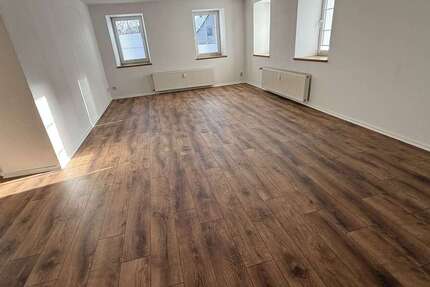 Wohnung Wilthen - 3 Zimmer, 68 m&sup2;, 375&euro; | Angebot:24813329