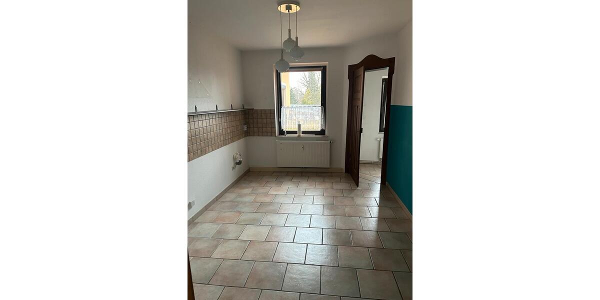 Etagenwohnung Bad Liebenwerda - 4 Zimmer, 106 m&sup2;, 750&euro; | Angebot:25544693