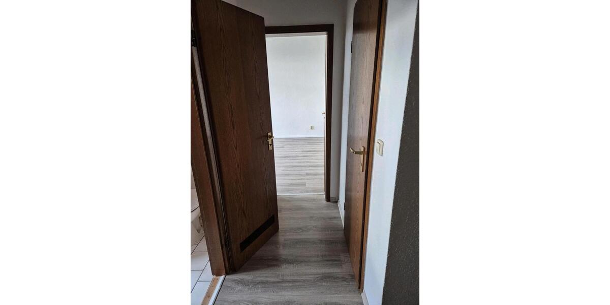 Etagenwohnung Halberstadt - 2 Zimmer, 76 m&sup2;, 380&euro; | Angebot:26246871