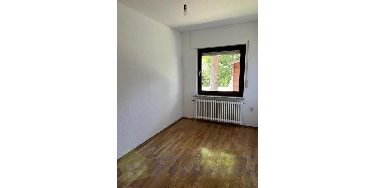 Erdgeschoßwohnung Moormerland - 5 Zimmer, 117 m&sup2;, 780&euro; | Angebot:24771924