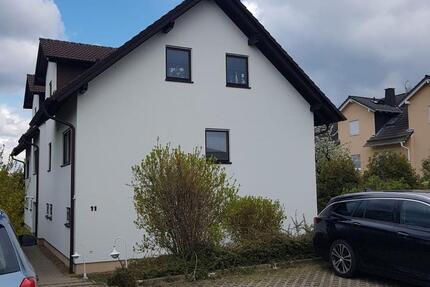 EG Wohnung mit Balkon und Parkplatz ruhige Lage zimmer