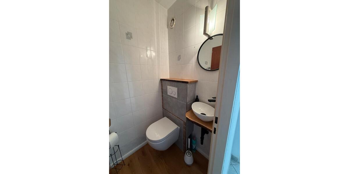 Etagenwohnung Bergisch Gladbach Gronau - 3 Zimmer, 85 m&sup2;, 1.420&euro; | Angebot:25844072