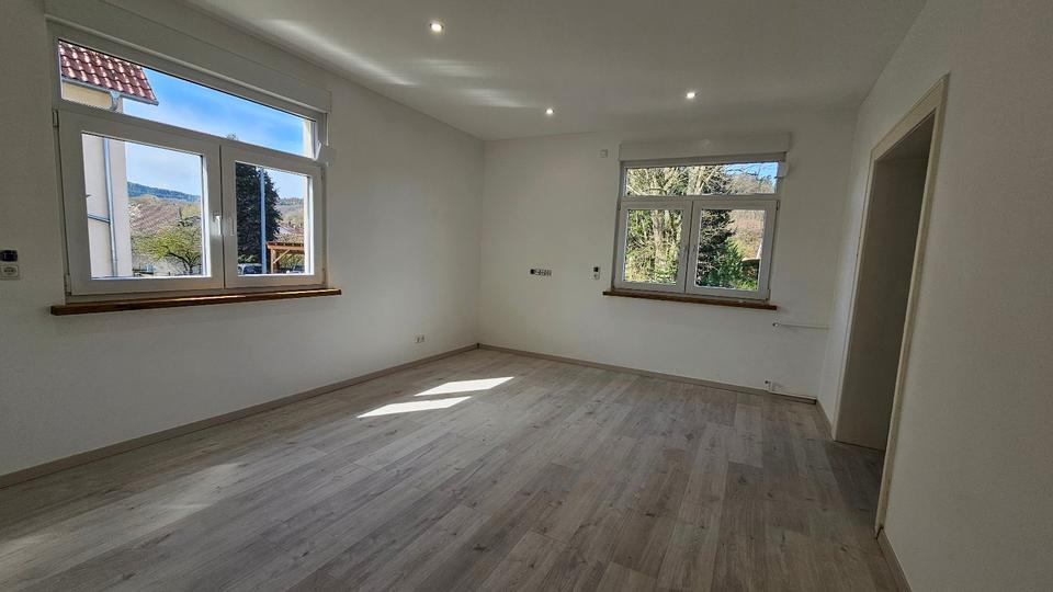 Erdgeschoßwohnung Biebergemünd - 3 Zimmer, 80 m&sup2;, 1.050&euro; | Angebot:26055622