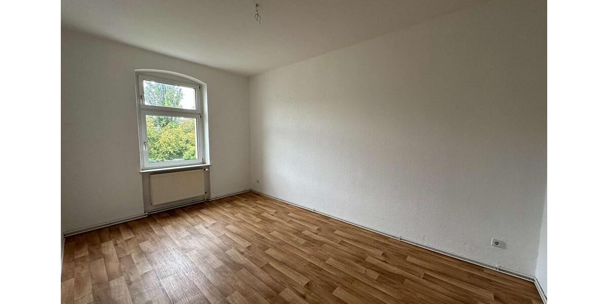 Etagenwohnung Brandenburg an der Havel - 3 Zimmer, 75 m&sup2;, 675&euro; | Angebot:23029002