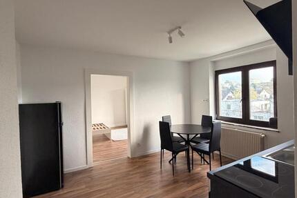 Wohnung Saarbrücken - 3 Zimmer, 85 m&sup2;, 400&euro; | Angebot:26291374