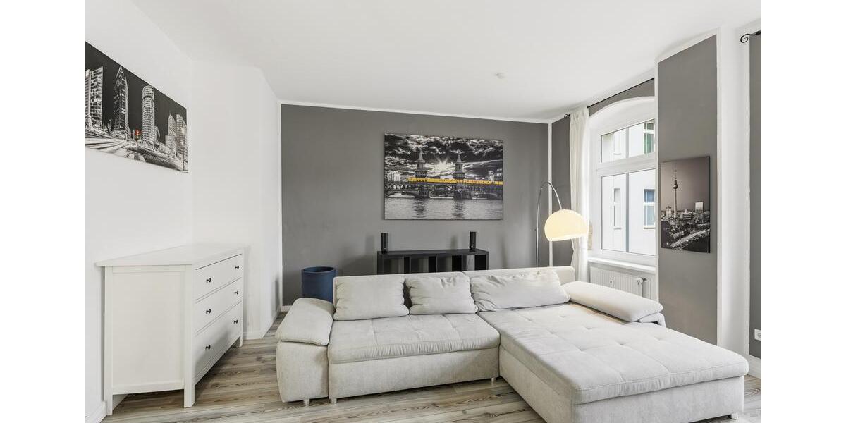 Etagenwohnung Berlin Mitte - 2 Zimmer, 53 m&sup2;, 1.200&euro; | Angebot:24600486