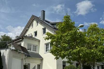 Haus Aidlingen - 5.5 Zimmer, 187 m&sup2;, 2.900&euro; | Angebot:25146418