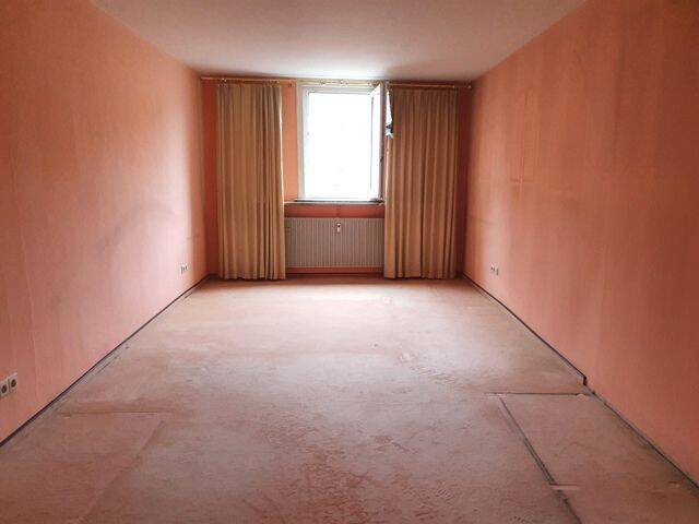 Etagenwohnung Bad Mergentheim - 3 Zimmer, 120 m&sup2;, 700&euro; | Angebot:26388586
