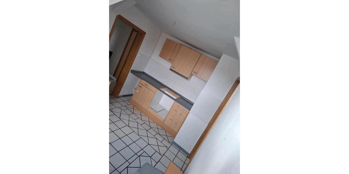Dachgeschoßwohnung Höxter - 4 Zimmer, 71 m&sup2;, 625&euro; | Angebot:26535398