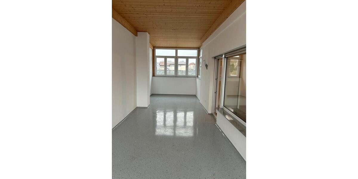 Etagenwohnung Pirmasens Niedersimten - 3.5 Zimmer, 125 m&sup2;, 690&euro; | Angebot:26592199