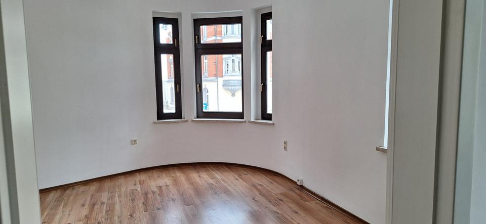 Etagenwohnung Reichenbach im Vogtland - 5 Zimmer, 95 m&sup2;, 470&euro; | Angebot:24589477