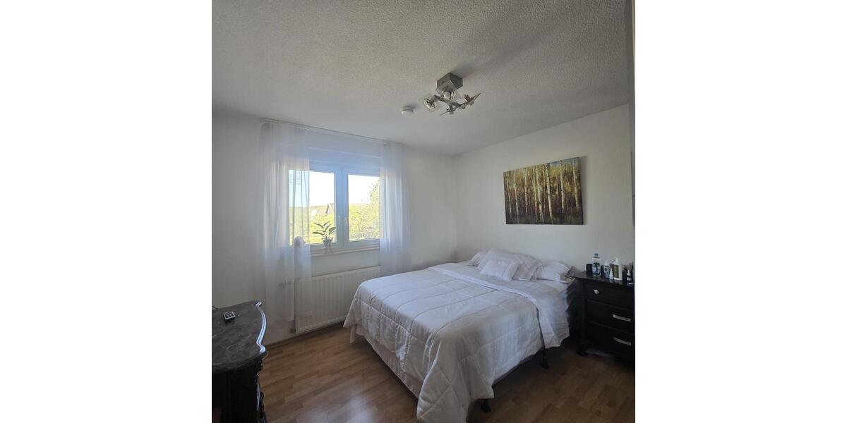 Einfamilienhaus Mehlingen - 3 Zimmer, 200 m&sup2;, 1.800&euro; | Angebot:26619722