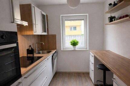 Wohnung Ansbach - 3 Zimmer, 66 m&sup2;, 850&euro; | Angebot:26825017