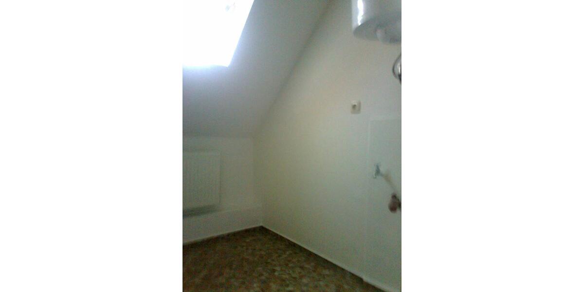 Dachgeschoßwohnung Lübtheen - 3 Zimmer, 75 m&sup2;, 480&euro; | Angebot:26463574