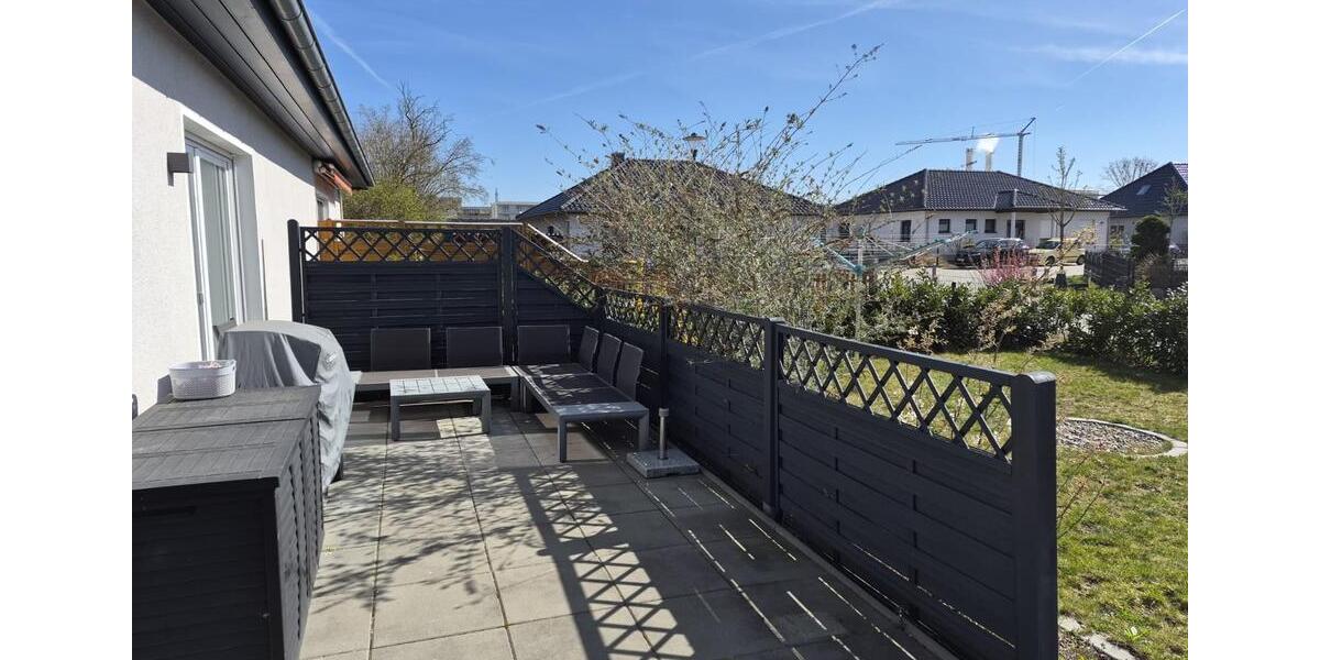 Doppelhaushälfte Neuruppin - 3 Zimmer, 90 m&sup2;, 1.300&euro; | Angebot:26243204