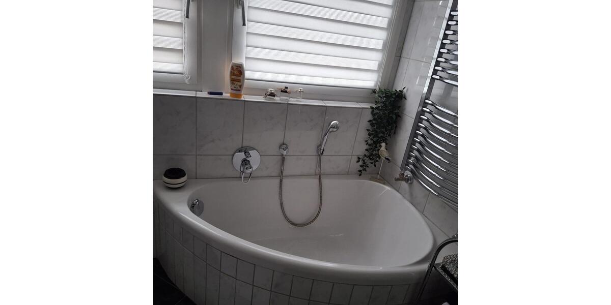 Dachgeschoßwohnung Riegelsberg - 2 Zimmer, 60 m&sup2;, 500&euro; | Angebot:26023309