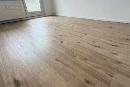 Wohnung Plauen Alt Chrieschwitz - 5 Zimmer, 98 m&sup2;, 586&euro; | Angebot:26655488