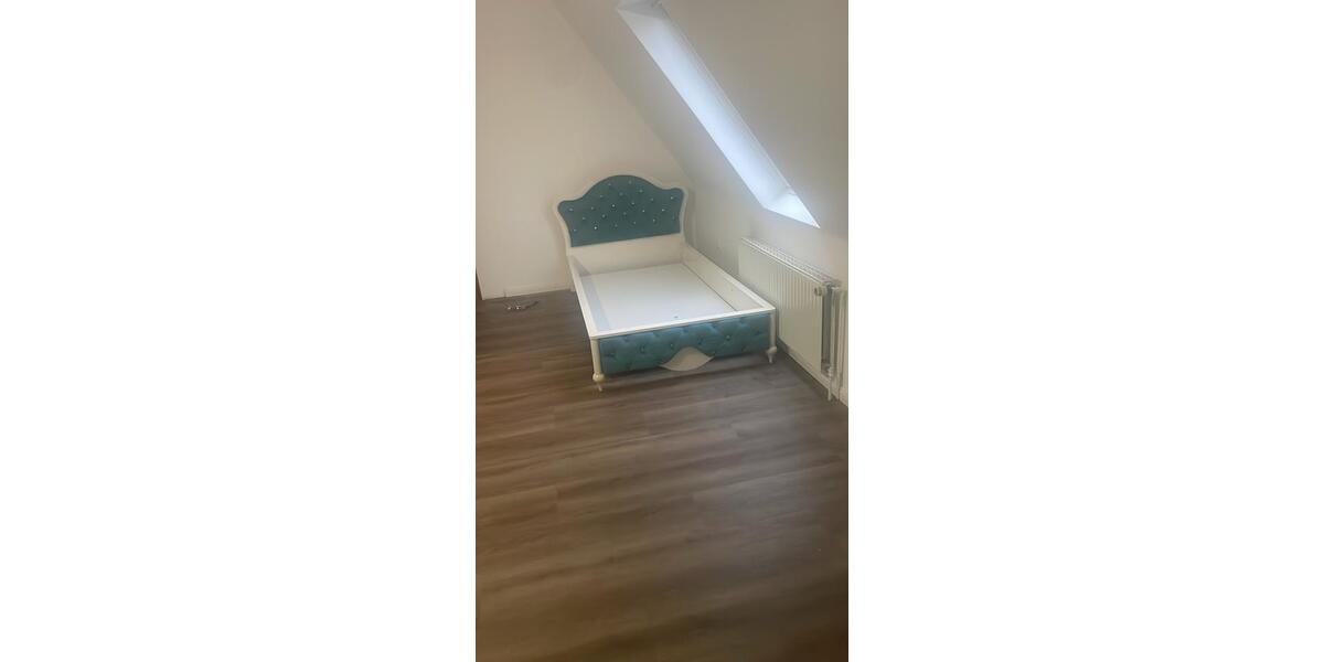 Etagenwohnung Bremen Neustadt - 1 Zimmer, 50 m&sup2;, 500&euro; | Angebot:24981434