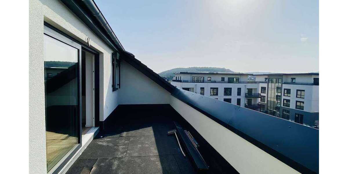 Etagenwohnung Siegen Neunkirchen - 3 Zimmer, 125 m&sup2;, 1.437&euro; | Angebot:26999745