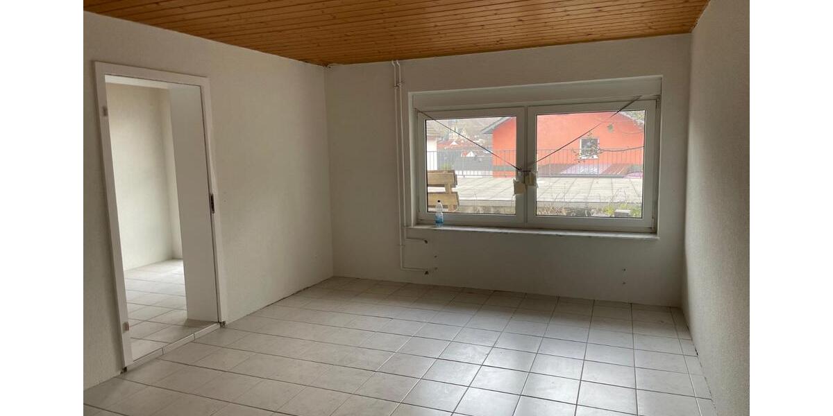 Etagenwohnung Guldental - 4 Zimmer, 133 m&sup2;, 1.100&euro; | Angebot:26294379