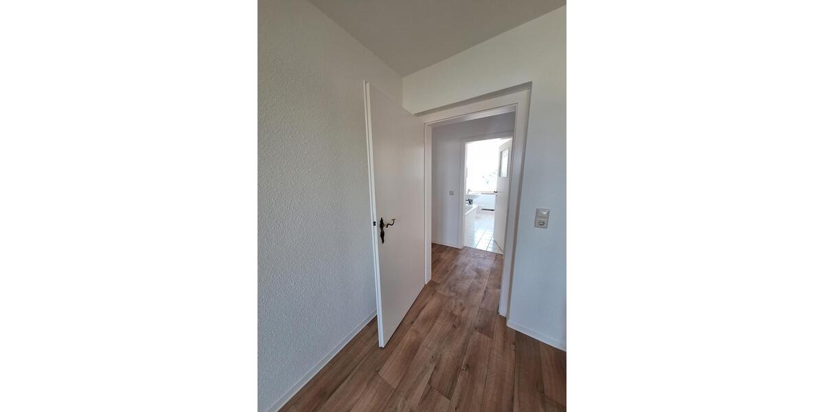 Etagenwohnung Haselbachtal - 3 Zimmer, 59 m&sup2;, 325&euro; | Angebot:26284716