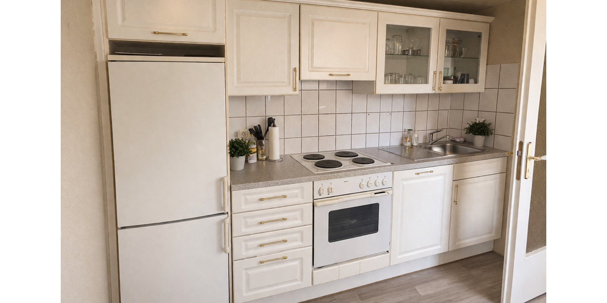 Dachgeschoßwohnung Apolda - 3 Zimmer, 50 m&sup2;, 470&euro; | Angebot:25832418