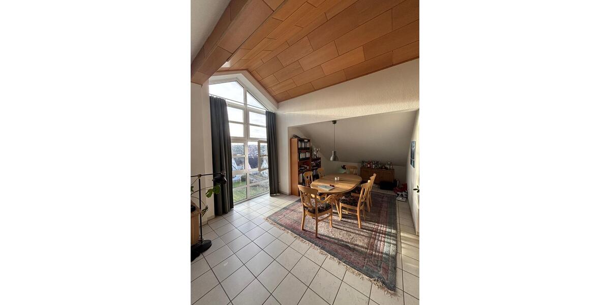 Dachgeschoßwohnung Warstein - 2 Zimmer, 67 m&sup2;, 425&euro; | Angebot:26420325