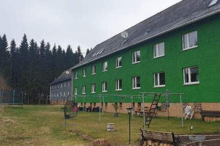 Wohnung Johanngeorgenstadt - 2 Zimmer, 55 m&sup2;, 200&euro; | Angebot:25681326