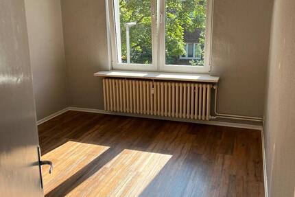 WG-Zimmer an Mitbwohnerin, Stadt- und elbnah in Wedel-Schulau 1 zimmer