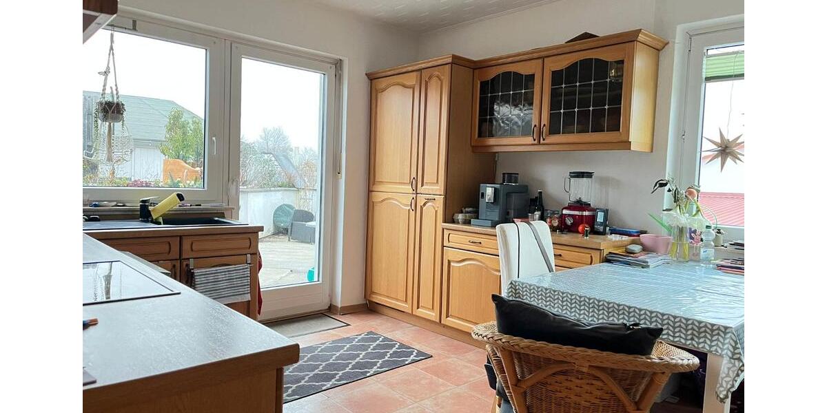 Etagenwohnung Alsfeld - 3 Zimmer, 80 m&sup2;, 700&euro; | Angebot:26674949