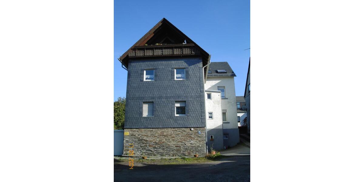 Dachgeschoßwohnung Kastellaun - 3.5 Zimmer, 90 m&sup2;, 660&euro; | Angebot:26144552