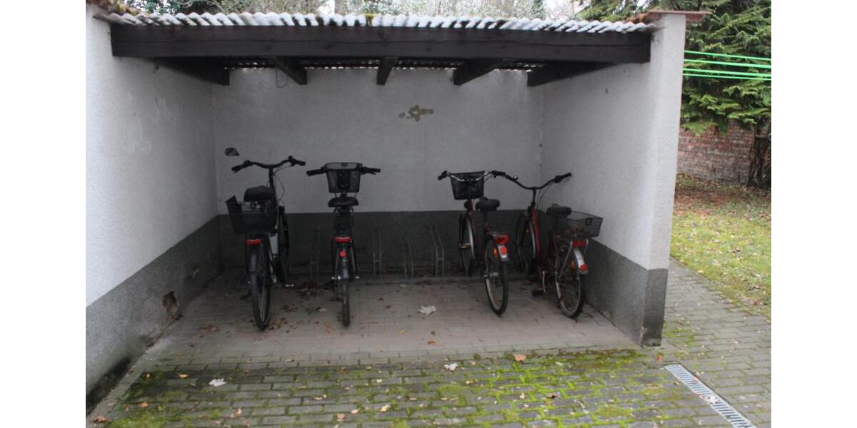 Etagenwohnung Köthen (Anhalt) - 3 Zimmer, 85 m&sup2;, 425&euro; | Angebot:23793125