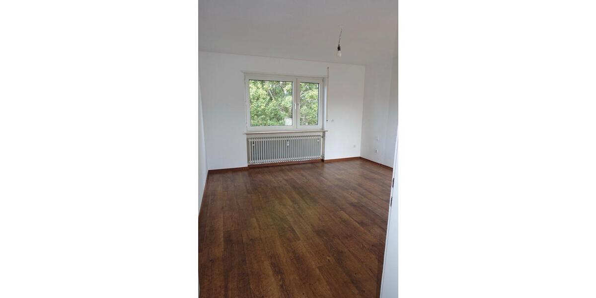 Dachgeschoßwohnung Bad Dürkheim - 3 Zimmer, 86 m&sup2;, 1.465&euro; | Angebot:24744188