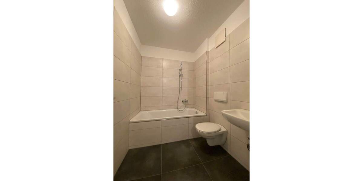 Etagenwohnung Magdeburg Leipziger Str. - 2 Zimmer, 48 m&sup2;, 500&euro; | Angebot:25970105