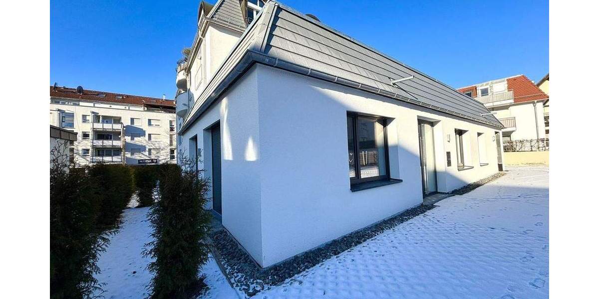 Etagenwohnung Sindelfingen Mitte - 2 Zimmer, 89 m&sup2;, 1.380&euro; | Angebot:24407414