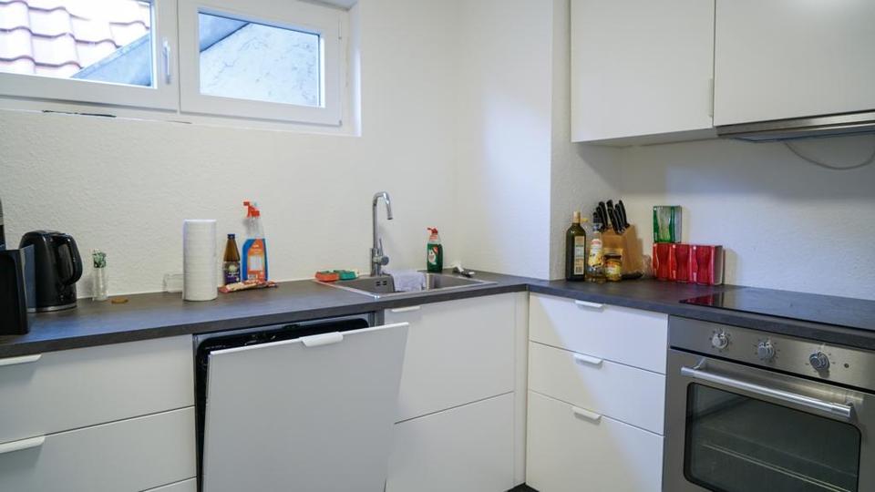 WG für Studierende der Finanzschule Edenkoben 8 zimmer