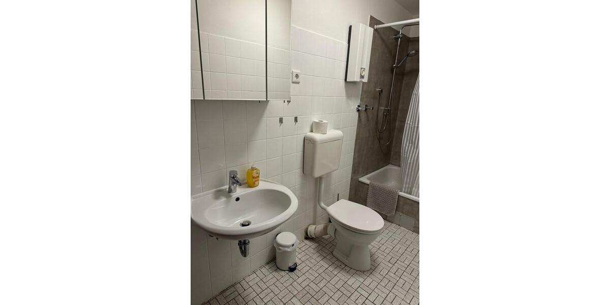 Wohnen auf Zeit Castrop-Rauxel Bladenhorst - 4 Zimmer, 130 m&sup2;, 90&euro; | Angebot:24795863