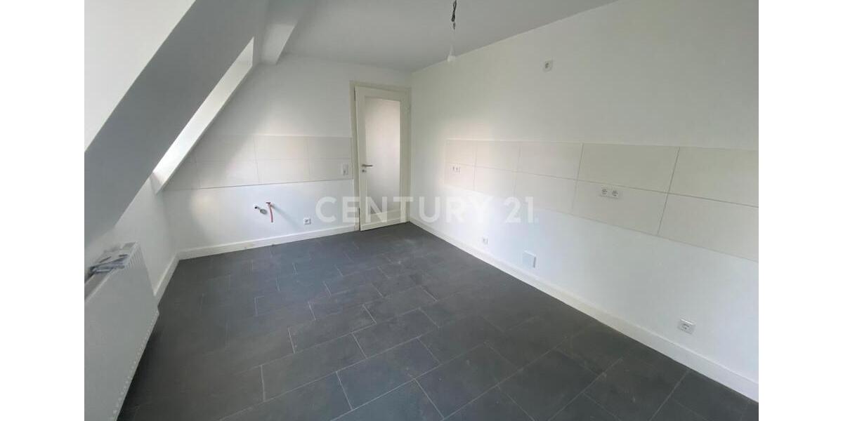 Dachgeschoßwohnung Kamen - 2 Zimmer, 63 m&sup2;, 597&euro; | Angebot:24983379